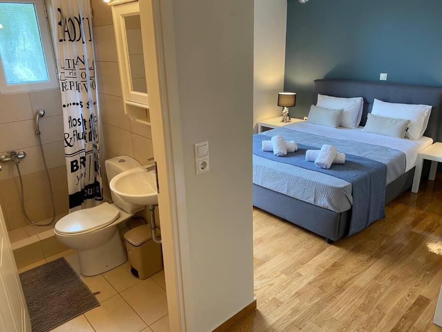 Classy 3Br With 2 Bathrooms Apartment In Marousi เอเธนส์ ภายนอก รูปภาพ