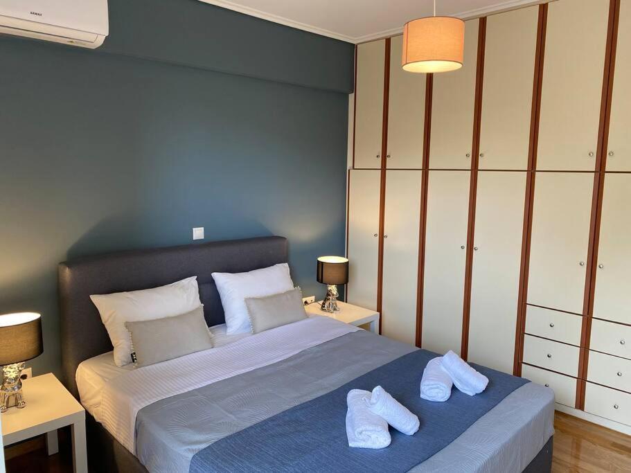 Classy 3Br With 2 Bathrooms Apartment In Marousi เอเธนส์ ภายนอก รูปภาพ
